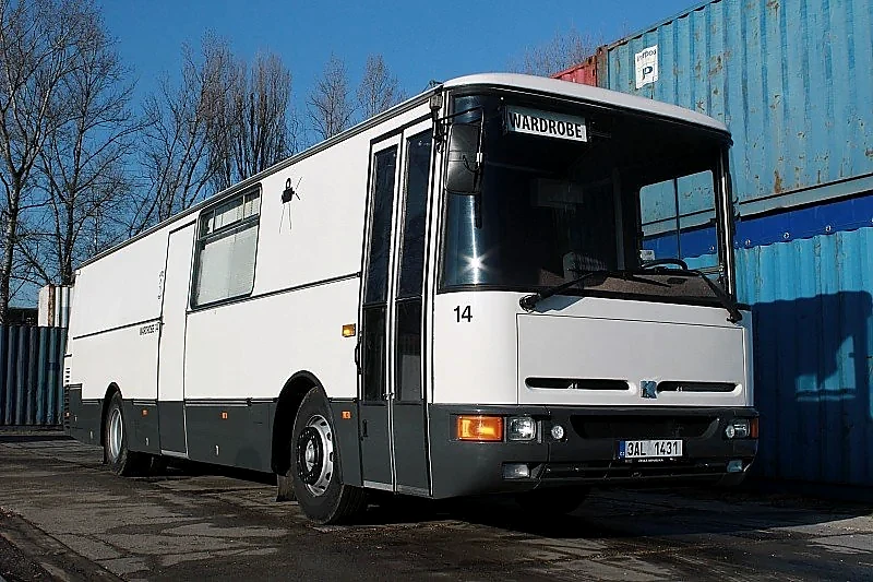 WARDROBE 14 — film vehicle exterior